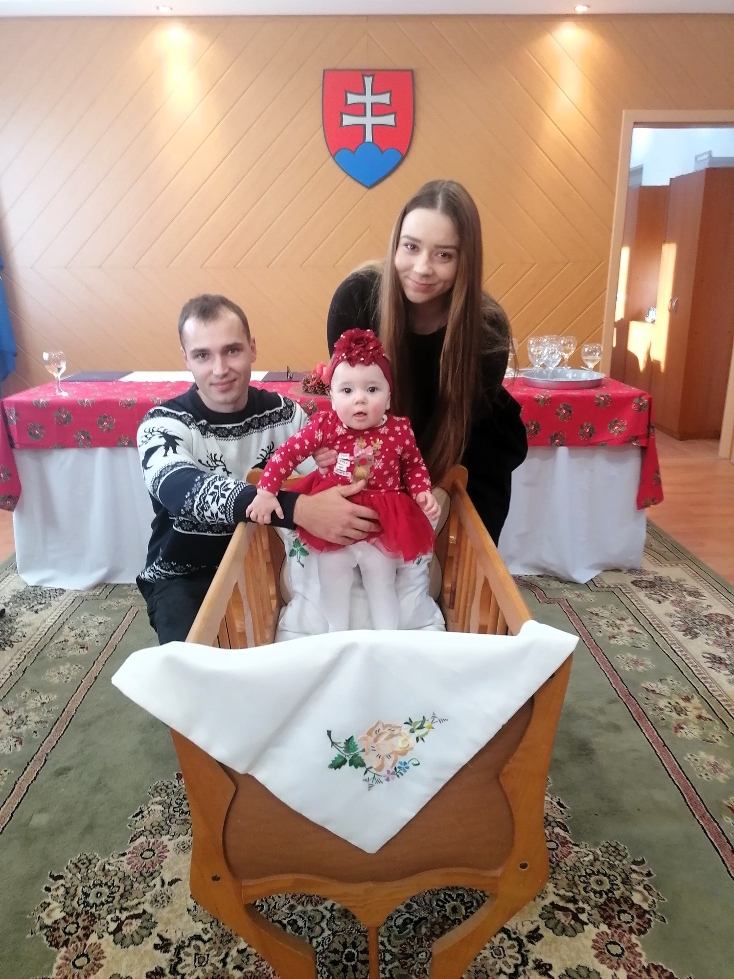Denisa Komárková a Dominik Dermek s dcérou Vivien 1